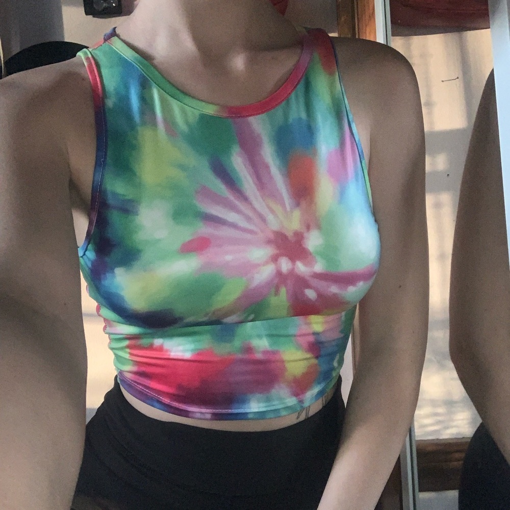 tie dye tank
